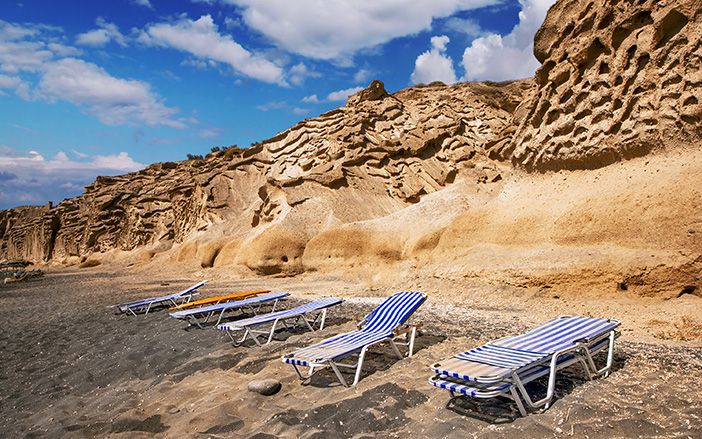 Vlychada beach.jpg